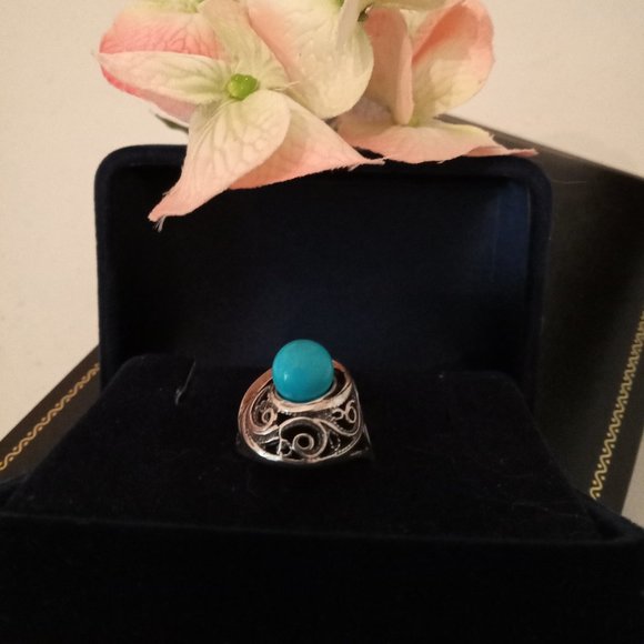 🎁FREE GIFT INCLUDED 🎁NWOT Vintage Ring Turquoise Blue Color Fashion Jewelry - Picture 6 of 11